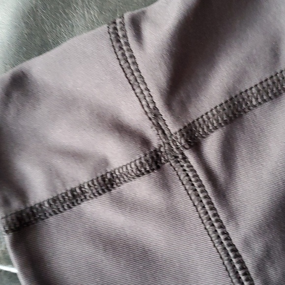 Puma compression shorts sz small grey - Picture 2 of 4